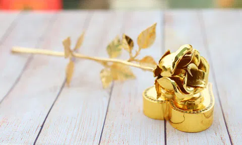 Mùa dịch Covid: Quà tặng mạ vàng vẫn hút khách