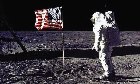 NASA xét tuyển người lên Mặt trăng vào năm 2024