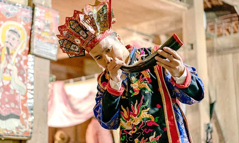Tuyên Quang: Linh thiêng tiếng tù và của người Dao