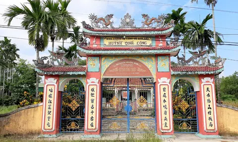 Quảng Ngãi: Thăm Di tích quốc gia Huỳnh Công Thiệu