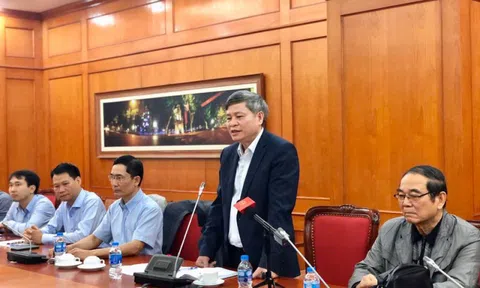 Tham vấn các nhà khoa học đầu ngành về phòng, chống COVID-19