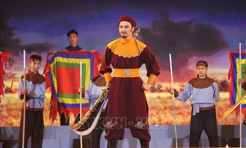 Võ Minh Lâm - dấn thân với nghệ thuật cải lương