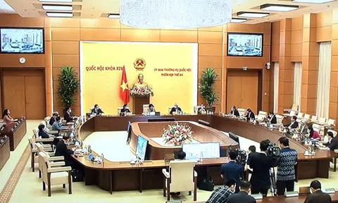 Bế mạc Phiên họp thứ 43 của Ủy ban Thường vụ Quốc hội