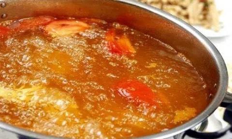 Cách nấu lẩu hải sản ngon xuýt xoa