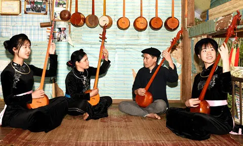 Tuyên Quang: Câu lạc bộ hát Then thôn Bản Nhùng góp phần giữ gìn bản sắc văn hóa truyền thống