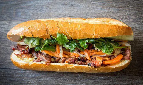 Nguồn gốc và những điều nên biết về bánh mì Việt Nam, món ăn nổi danh khắp thế giới