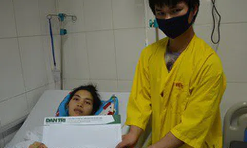 Bạn đọc Dân trí ủng hộ thai phụ nguy kịch 562 triệu đồng