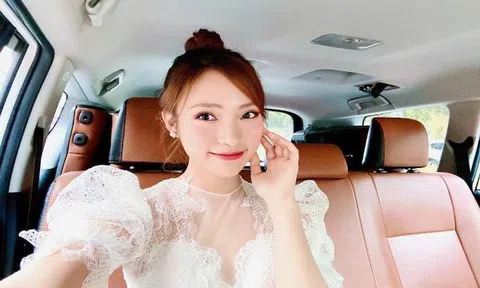 Thoát mác "hot girl 7 thứ tiếng", Khánh Vy khoe vẻ quyến rũ, trưởng thành