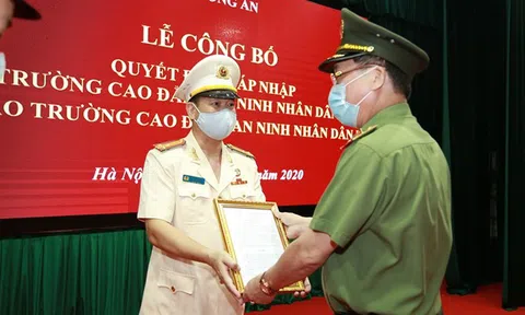Công bố quyết định sáp nhập 2 trường Công an nhân dân