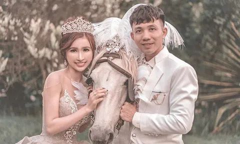 Hóa thành hoàng tử, công chúa, vợ chồng Minh Nhựa lại làm lố trên mạng