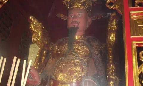 Thái Bình: Đình lang Chi Cấp xưa (nay là thôn Khuốc) và làng Phù Ngự xưa (nay là thông Ngừ) thờ Đức Thái sư  Trần Thủ Độ