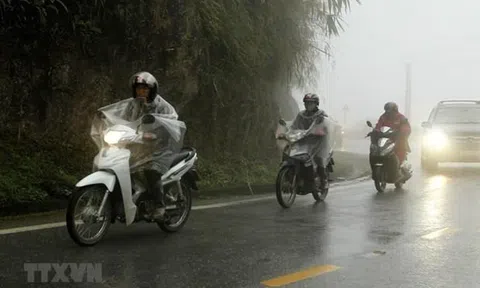 Mưa dông tại nhiều khu vực, đề phòng lũ quét, sạt lở đất ở vùng núi phía Bắc và miền Trung