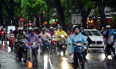 Mưa dông diện rộng ở Bắc Bộ và Bắc Trung Bộ, Tây Nguyên - Nam Bộ chiều tối mưa dông vài nơi