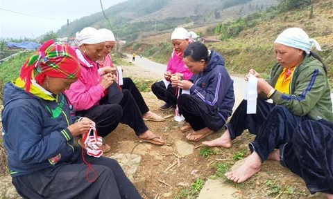 Cao Bằng: Người Dao Đỏ với tục “kiêng sấm”