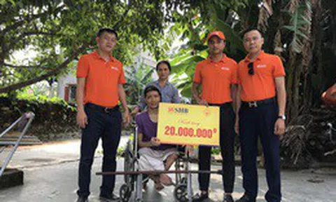 Bạn đọc Dân trí tiếp sức giúp người mẹ nghèo cứu con trai tật nguyền