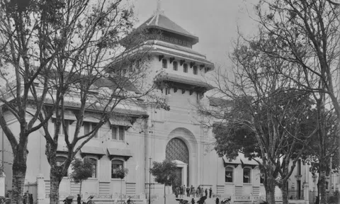 Nhìn lại thuở sơ khai của những ngôi trường cổ nhất Hà Nội