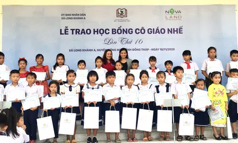 Học bổng Cô giáo Nhế đến với học trò nghèo Đồng Tháp