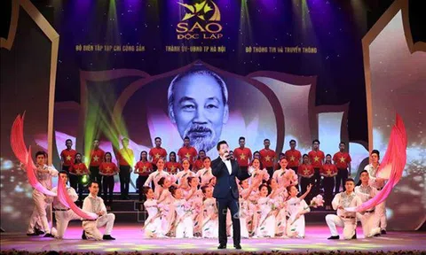 'Cánh chim không mỏi' của làng nghệ thuật Việt 