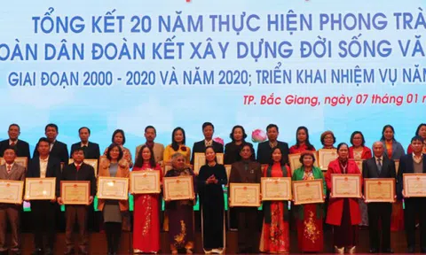 Bắc Giang: Khen thưởng  tập thể, cá nhân có thành tích xuất sắc xây dựng đời sống văn hoá