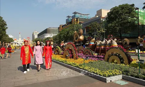 TPHCM: Đường hoa Nguyễn Huệ Tết Tân Sửu 2021 - Hội tụ bản sắc, hướng tới tương lai