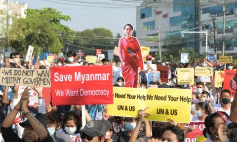 Tình hình Myanmar: Kéo dài lệnh hạn chế nhập cảnh, LHQ lên án mạnh mẽ chính quyền quân sự