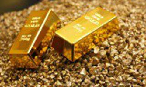 Giá vàng lao dốc sau thông tin doanh số bán lẻ tại Mỹ tăng mạnh