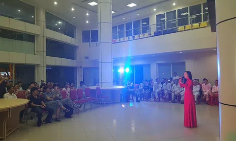 Huế: Trao tiếng hát gửi yêu thương cho hàng trăm bệnh nhân