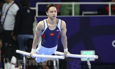 SEA Games 30: Đinh Phương Thành mang về 2 HCV cho thể dục dụng cụ