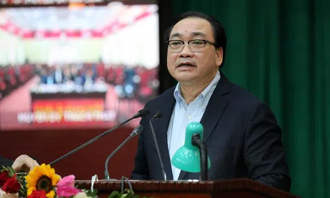 Bí thư Thành ủy Hà Nội: Đừng để khách đến chê Hà Nội quá bẩn!