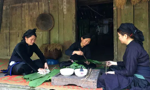 Bánh chưng độc đáo chuẩn vị Cao Bằng có mặt tại nhà hàng "Quả Trám" tết 2020