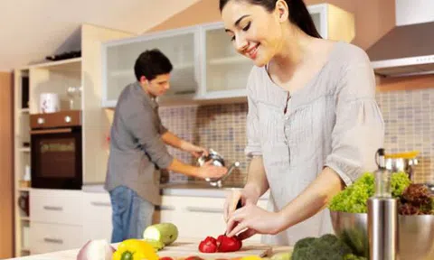 Đề xuất có chứng chỉ 'học làm vợ' mới được đăng ký kết hôn