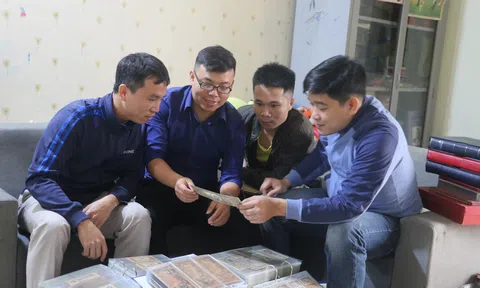 Cái thú sưu tầm tiền giấy xưa