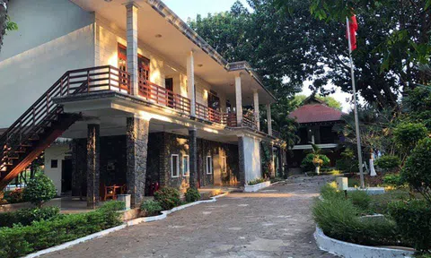 Bầu Đức lệnh HA Gia Lai dừng tập, không cho ai ra ngoài