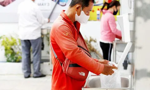 “ATM gạo” của Việt Nam xuất hiện trên một loạt các trang tin quốc tế, thu hút sự quan tâm đặc biệt