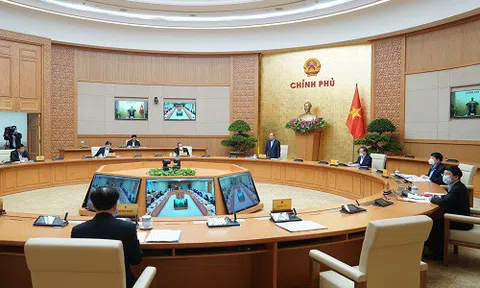 ‘Phòng thủ chặt COVID-19, phản công nhanh trong phát triển kinh tế’