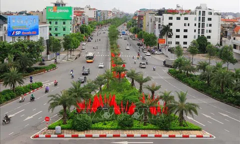 Hà Nội rực rỡ cờ hoa chào mừng 75 năm Quốc khánh 2/9