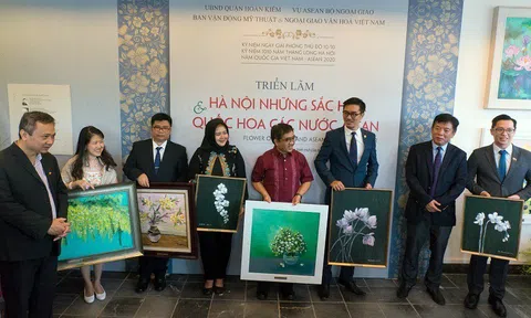 Đặc sắc triển lãm quốc hoa các nước ASEAN