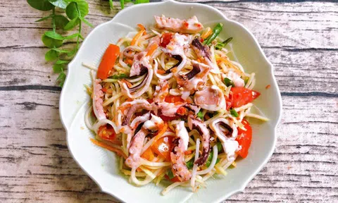 Gỏi đu đủ bạch tuộc