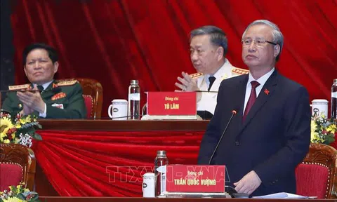 Công bố danh sách Ban Chấp hành Trung ương Đảng khóa XIII