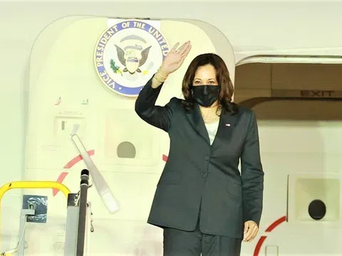 Phó Tổng thống Hoa Kỳ Kamala Harris bắt đầu chuyến thăm Việt Nam