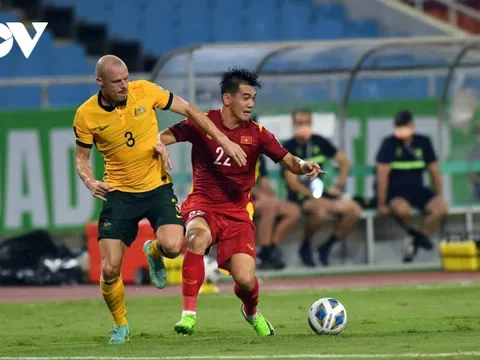 FIFA bất ngờ khen ngợi ĐT Việt Nam