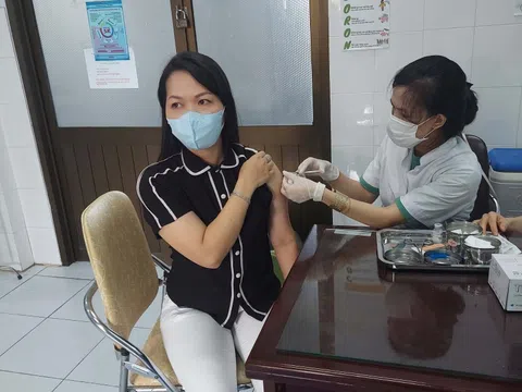 Kiên Giang: Không vì đã tiêm vaccine mà lơ là, chủ quan