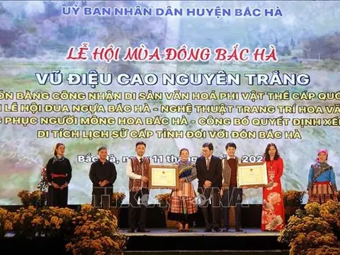 Lào Cai: 'Vũ điệu cao nguyên trắng'