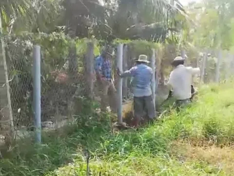 Chuyện lạ ở huyện Gò Công Đông, Tiền Giang: Hàng rào lấn chiếm trái phép, 2 đời Chủ tịch huyện giải quyết chưa xong?