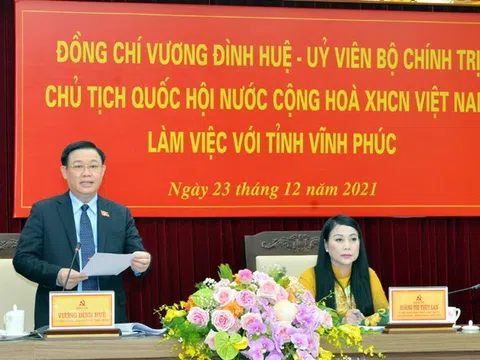 Chủ tịch Quốc hội Vương Đình Huệ thăm và làm việc tại Vĩnh Phúc