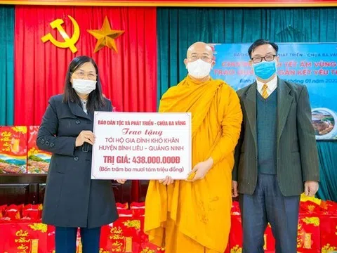 Quảng Ninh: Chùa Ba Vàng tặng 320 suất quà tết cho bà con vùng dân tộc thiểu số huyện Bình Liêu