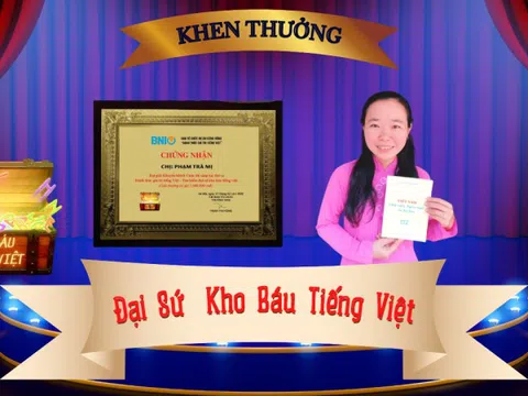 Đại sứ kho báu tiếng Việt Phạm Trà Mỵ sau chung kết cuộc thi sáng tác thơ ca đánh thức giá trị tiếng Việt