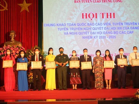 Phú Thọ: Cô giáo Nguyễn Thị Minh Thịnh đoạt Giải Nhì Hội thi báo cáo viên giỏi toàn quốc