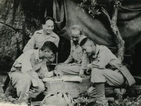 75 năm Bác Hồ về An toàn khu Định Hóa, Thái Nguyên