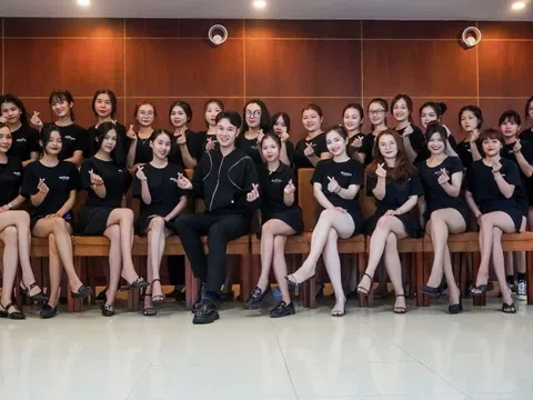 Team Makeup Thịnh Nguyễn đồng hành cùng các thí sinh cuộc thi Hoa hậu Việt Nam Thời đại mùa giải đầu tiên